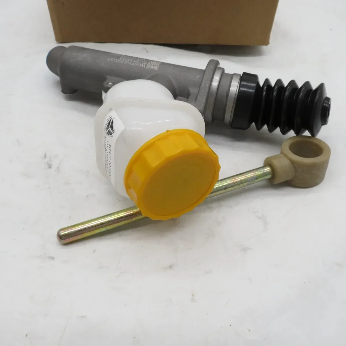High quality Clutch master cylinder WG9719230023/1