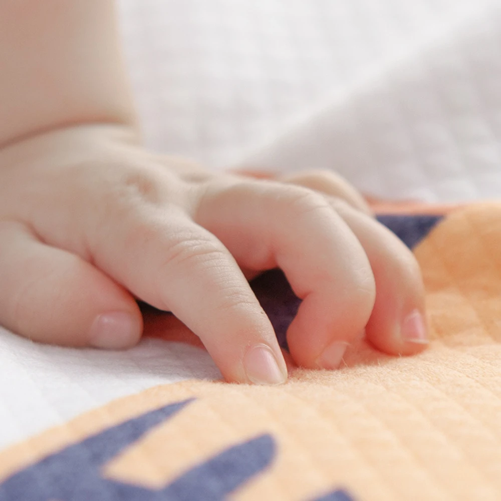 Washable Mattress Urine Mat for Baby Toddlers Cute Cartoon Bed Protector Diaper Bedding Urine Pads Breathable Menstrual Pad