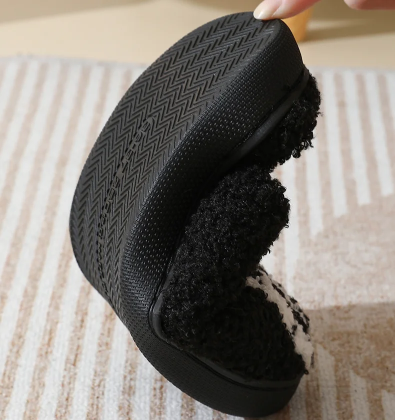 New Halloween Ghost Hand Cartoon Warm Winter for Men and Women Couples Home Indoor Cotton Slippers_voghion.com