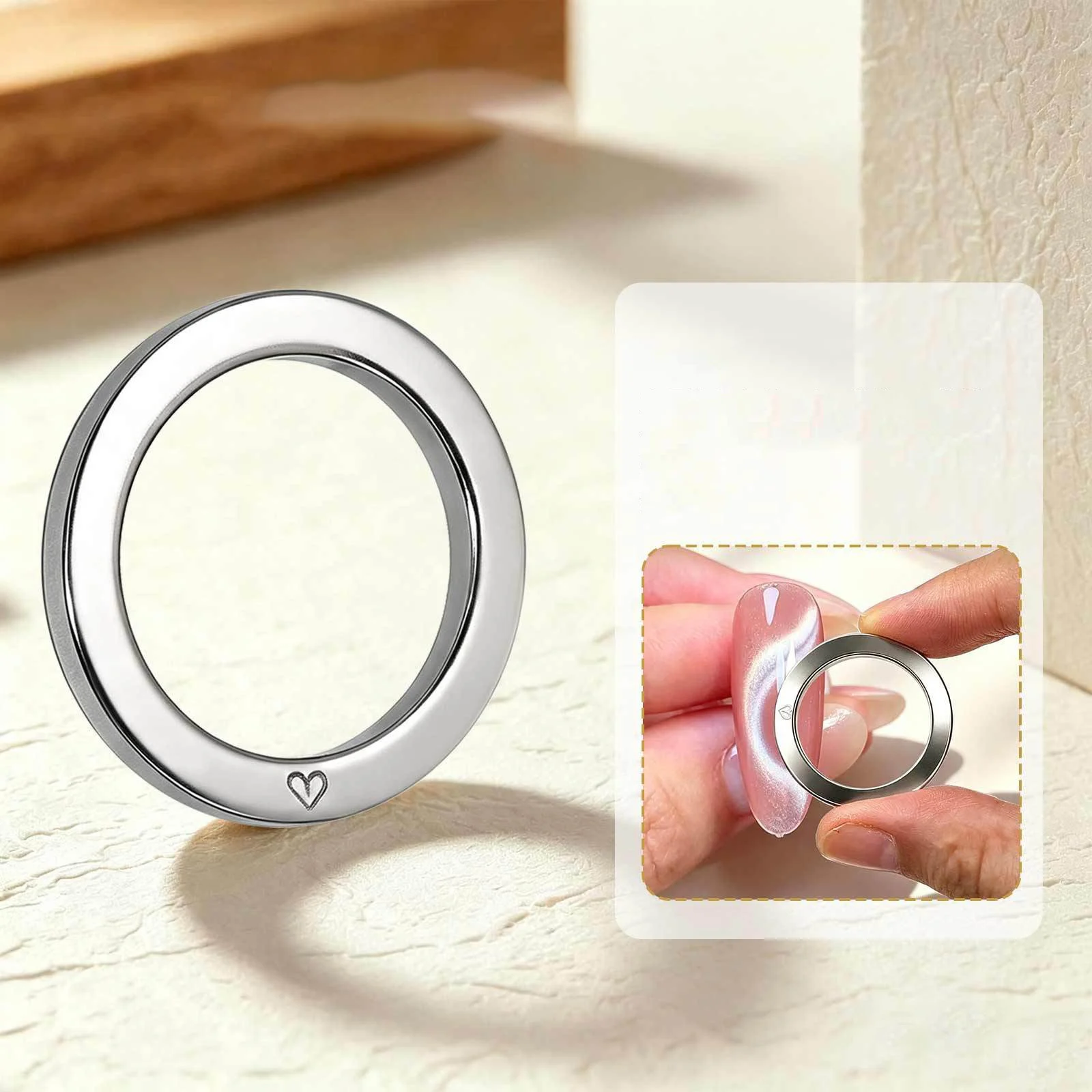 Circular Magnet Wand for Ribbon Nail Art – Easy-to-Use Manicure Accessory