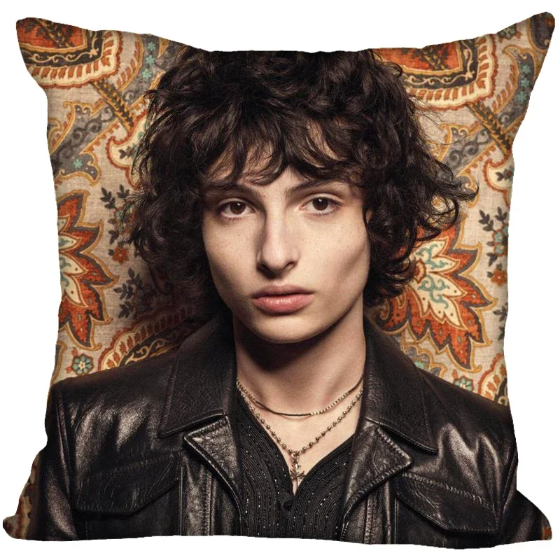 New Finn Wolfhard Pillow Cover camera da letto Home Office federa decorativa federe con cerniera quadrata 45 x45cm raso morbido senza sbiadimento