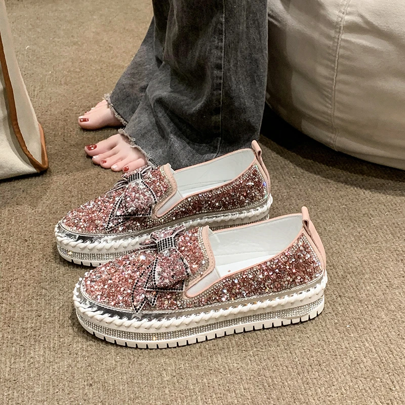 

Classic Luxury Design Sequin Cloth Trend Ladies Shoes Casual Fashion Platform Shoes Slip On Flat Loafers Bowknot Women Sneakers
