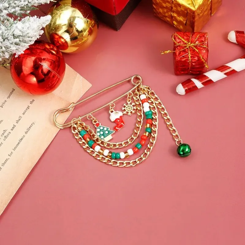 Cute Christmas Santa Claus Snowman Pendants Brooch Badge Xmas Laple Pin New Year Party Jewelry Gifts for Women Men Kids