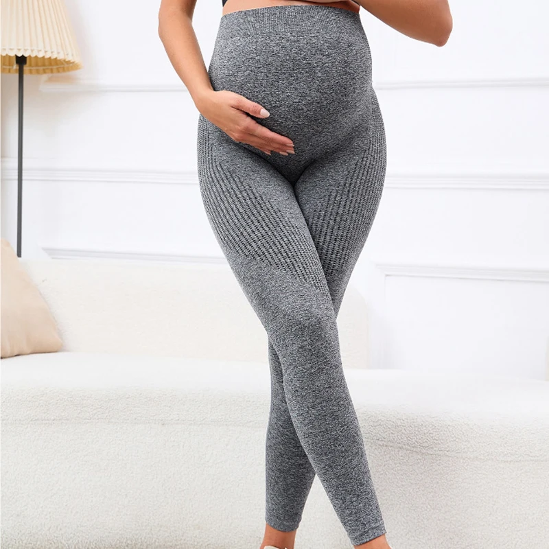 Simple solid color maternity leggings breathable and warm belly support pants lightweight and slimming women's maternity pants 2