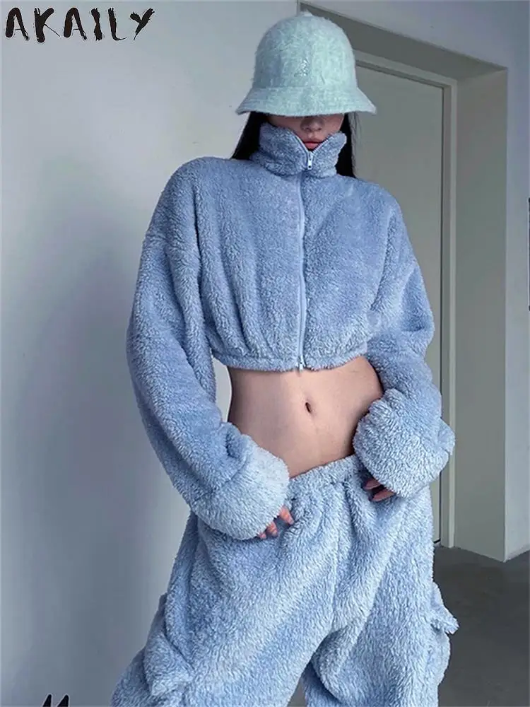 

Akaily осенние модные сексуальные синие облегающие брюки в стиле «милый» комплект из 2 предметов повседневные женские брюки 2023 короткий топ с длинным рукавом брюки комплект