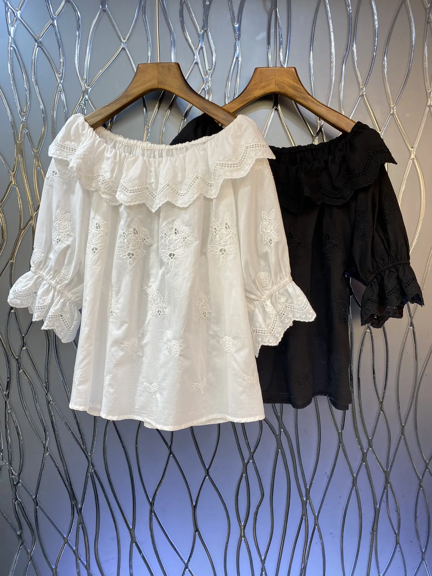 

2023 autumn and early winter fashion new women's clothing Ruffle top 0802