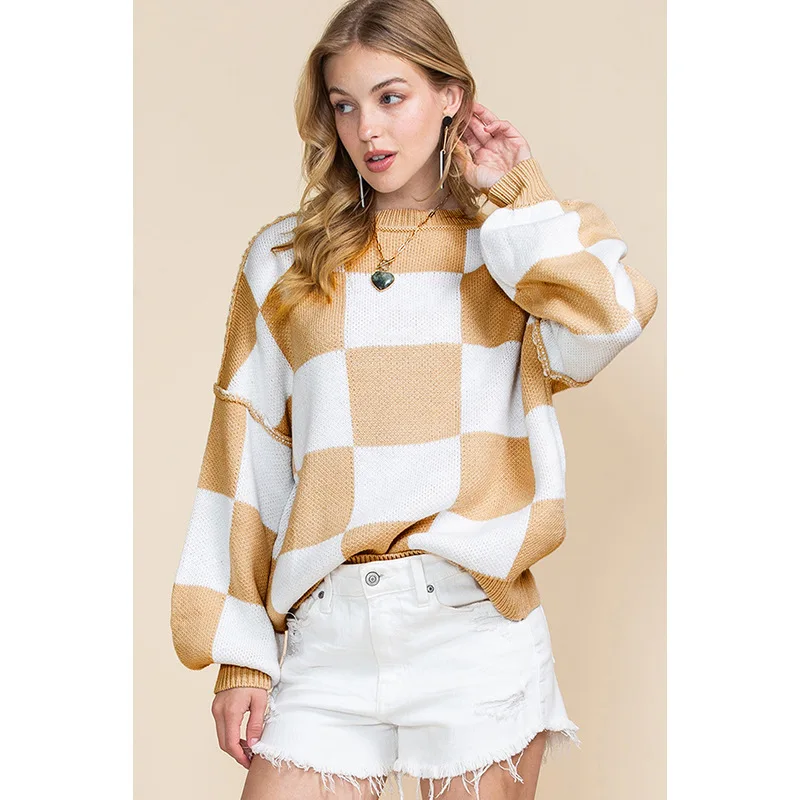 

New round neck long sleeved top with a pullover for women