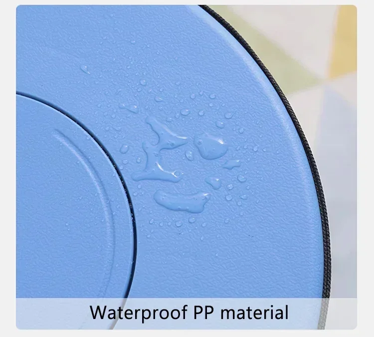 Tamamen katlanmış kompakt seyahat taburesi