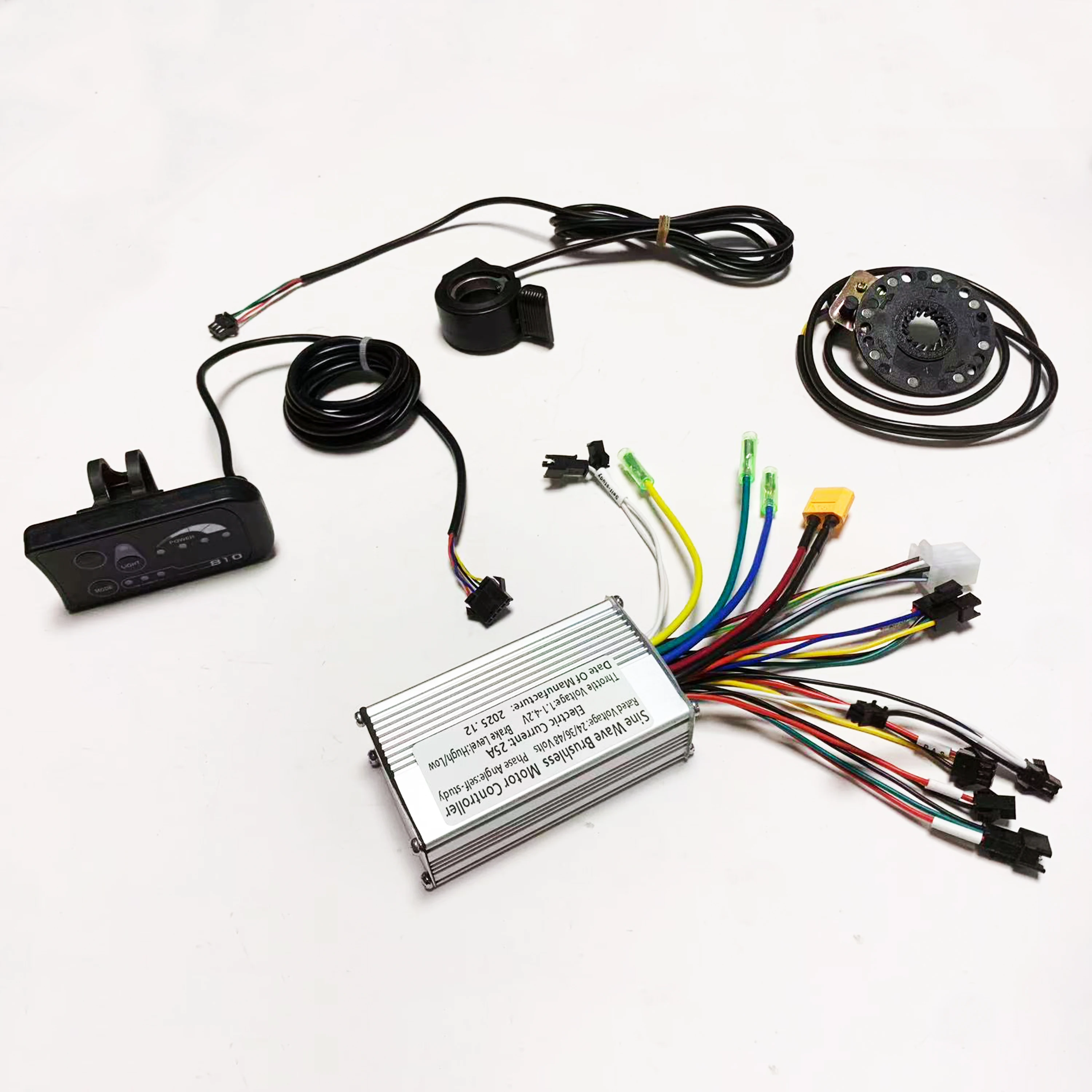 24V 36V 48V 350W 500W Brushless Motor sine wave Controller 25A/30A . S810 LED Di