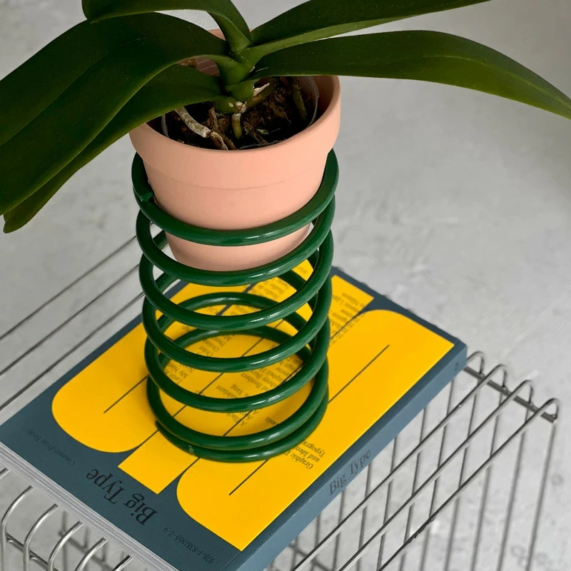 Trendy Spring Flower Rack Creative Plant Heightening Stand Balcony Greenery Display Storage Modern Plant Stand Decorative
