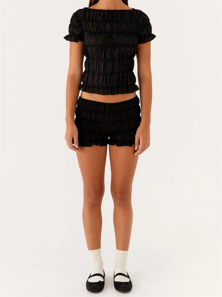 Women s Casual 2 Piece Lounge Wear Set with Boat Neck Ruched T-shirt and Shorts - Short Sleeve Cozy Outfit for Relaxing