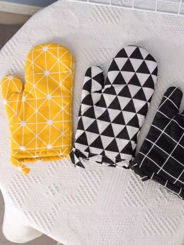 2pcs Microwave Oven Glove Kitchen Tool 1Pcs Mitten Terylene Insulated Heatproof Resistant Non-slip Baking Gloves Thickening