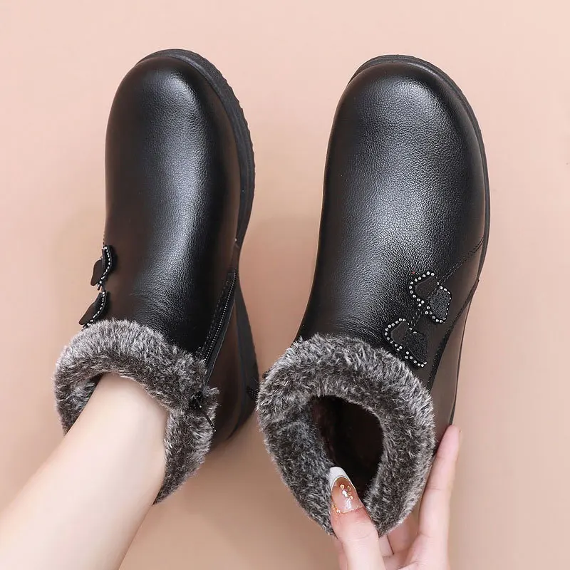 Winter Mom Cotton Boots 2023 New Arrival Ladies Warm Plush Shoes Short Boots Women Cozy Velvet Shoes Black Women's Ankle Boots