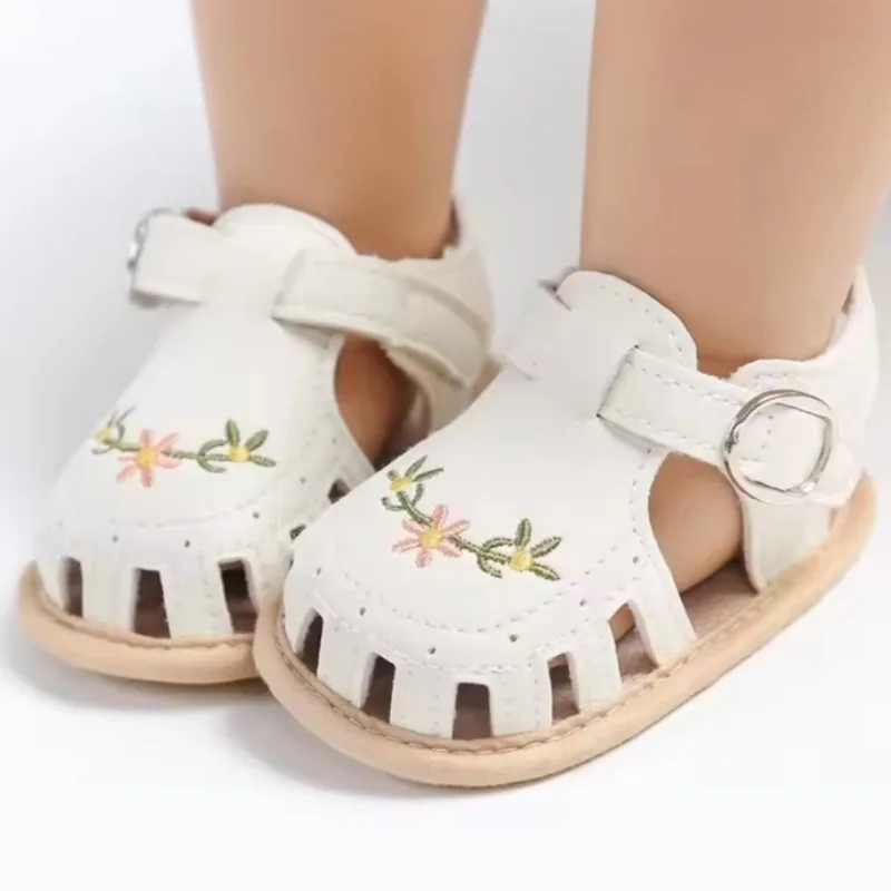 Summer Girls Sandals Cute Flower Embroidered Anti-slip Soft Sole Shoes for 0-1 Year Old Baby First Walkers Kid Outdoor Shoes