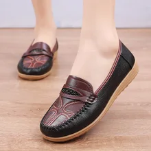 

Fashion Leather Women Loafers Casual Flat Shoes Comfortable Spring Autumn Soft Bottom Oxfords Ladies Shoes Loafers