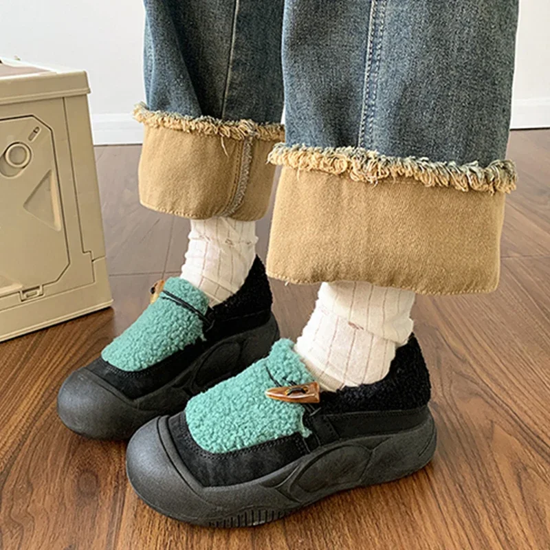 

Женские меховые теплые ботинки на платформе, удобные мягкие Дизайнерские повседневные лоферы на плоской подошве, Зимняя коллекция 2024 года, короткая плюшевая обувь для женщин