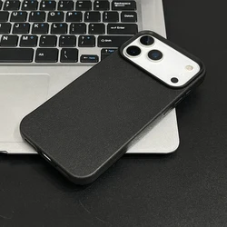 Chic Candy Color Litchi Patterned Shockproof Phone Case - iPhone 17 (Black)
