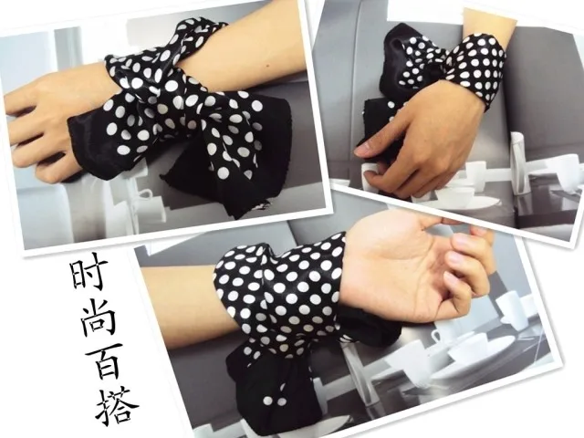 Korean Style Scarf Trendy Men's Dot Fashion Casual Scarf Men's Small Square Towel Black and White Fashionable
