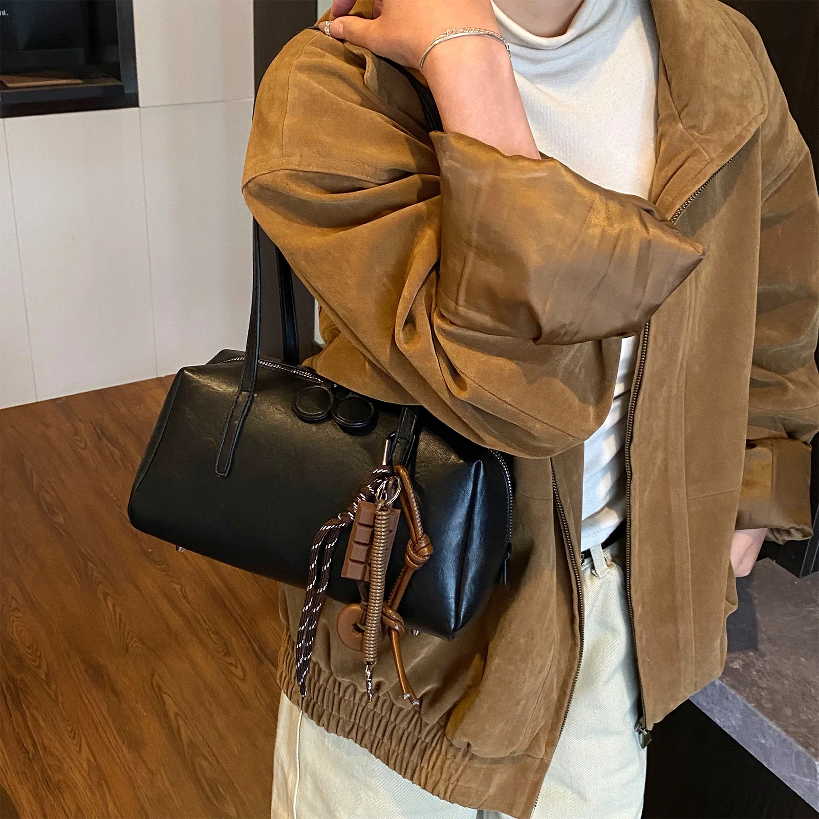 Shoulder Bag Y2k 90s Retro Top Handle Bag PU Leather Designer Handbag for Women Work and Travel