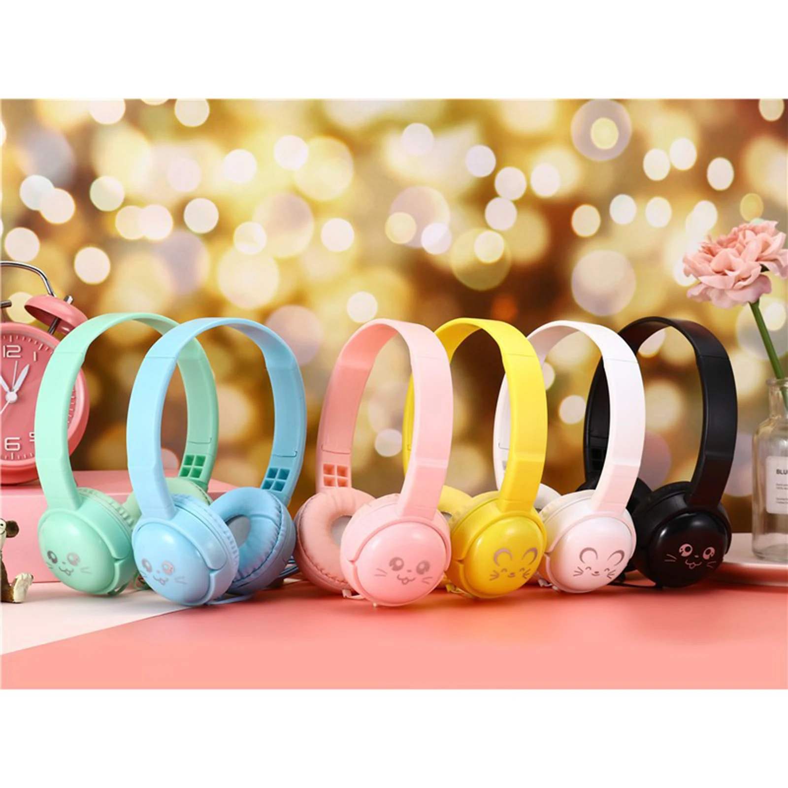 Kids MP4 MP3 Smartphones Laptop 3.5mm Wired Over-ear Headphones Portable Music Earphones 100g Ergonomic Design Headset