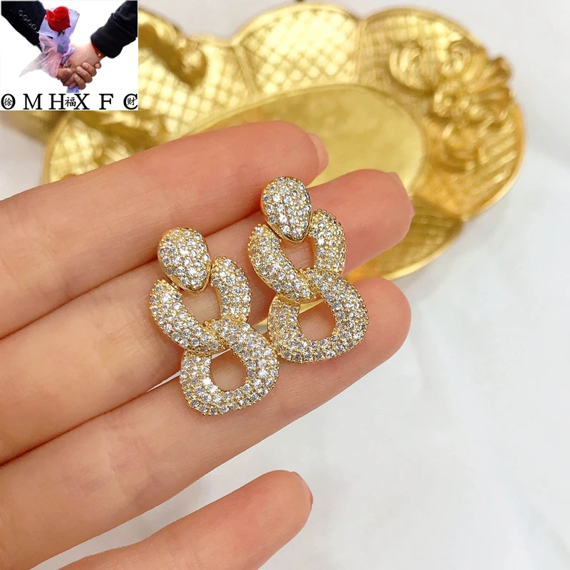

Wholesale EA1070 European Fashion Fine Woman Girl Party Birthday Wedding Gift Chain AAA Zircon 18KT Gold Stud Earrings