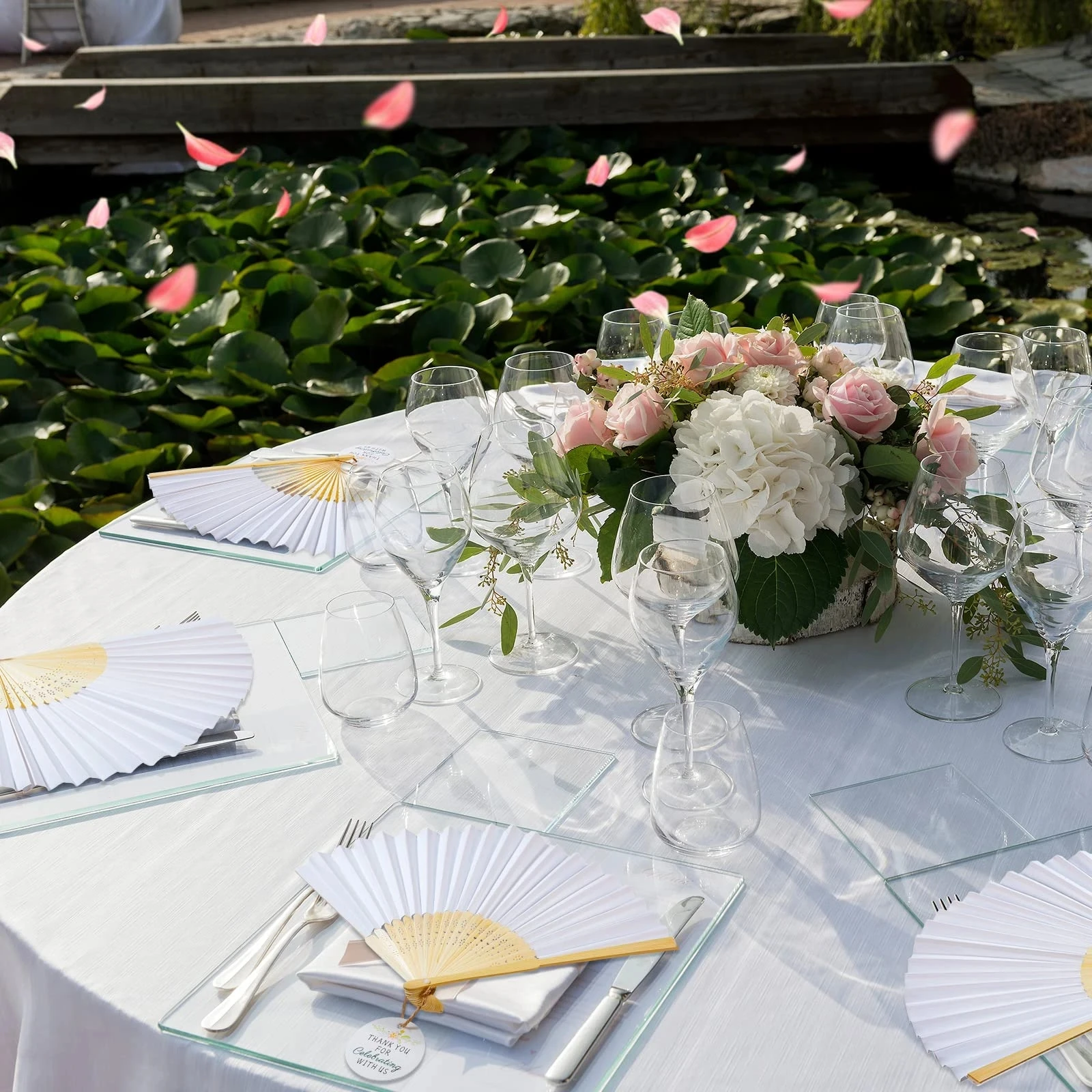 

10Pcs Wedding Hand Fans Paper Fan White Handheld Fan Chinese Bamboo Folding Fan for Party Supplies/Home Decor/DIY Gift