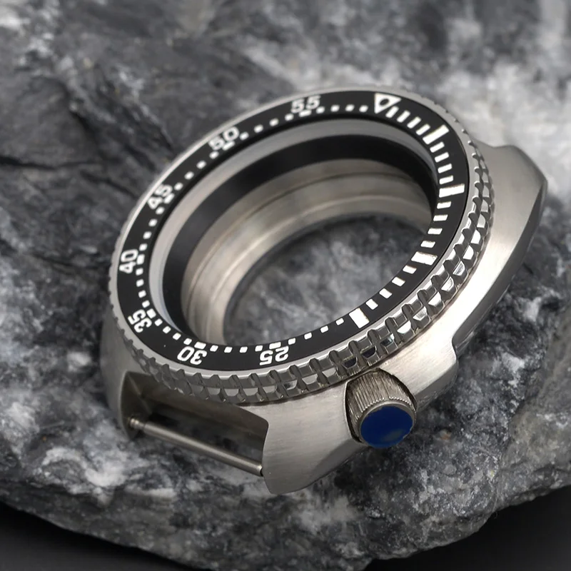 Enhanced Waterproof Diving Watch Case with Resin Bezel