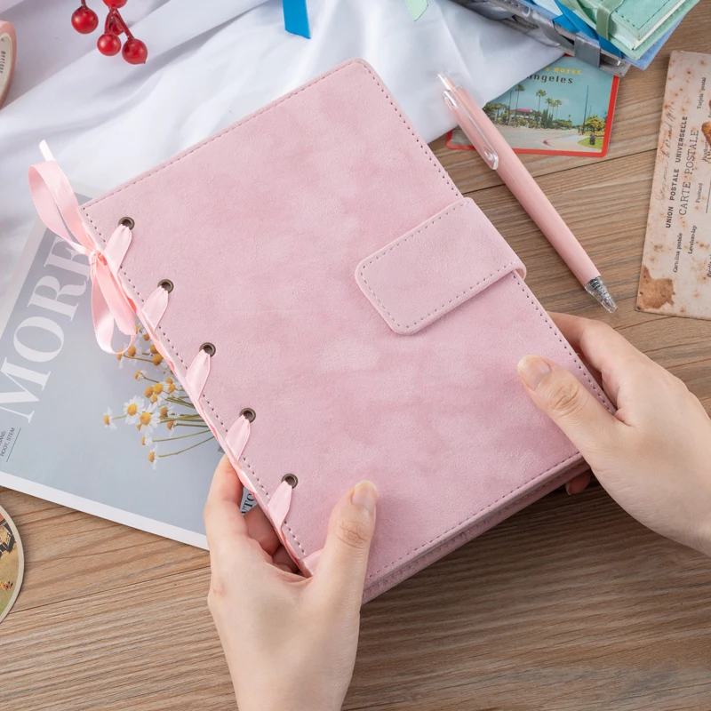 Capa Dura Revistas de Luxo para Mulheres Planejador em Branco em Branco Fivela Magnética Azul Notebook Bandagem Substituível