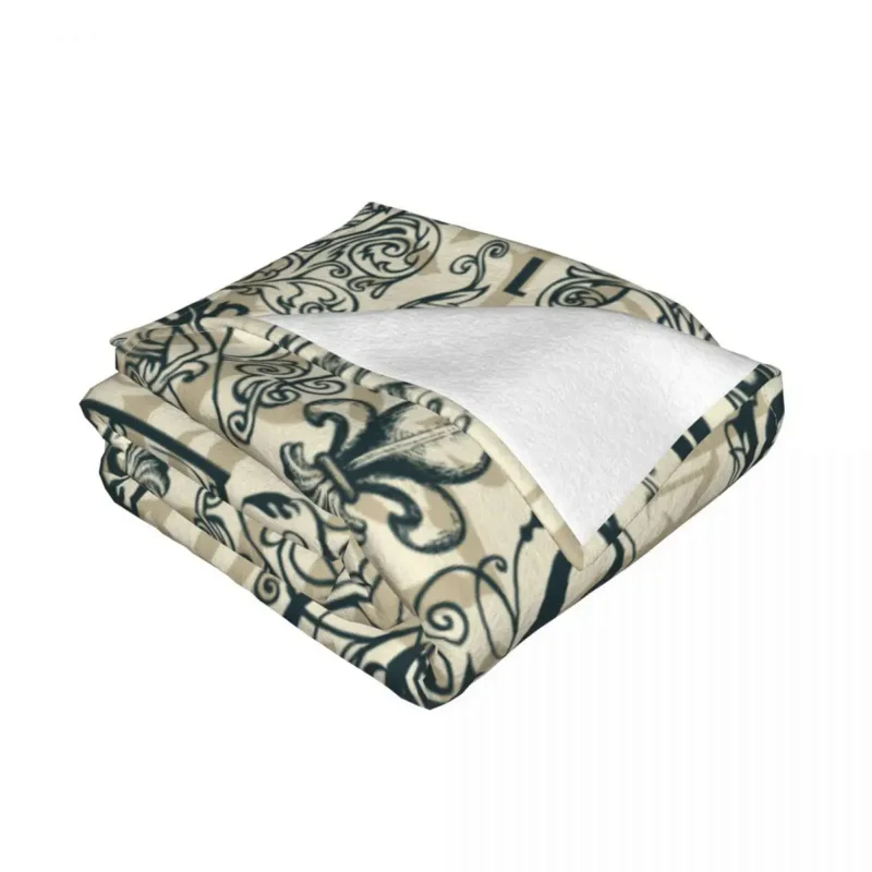 ������ �׸� ��Ƽ�� ��� ���� Ŀ��, ǫ���� ������ ���, ħ�� ����, �޴�� �ε巴�� ������ ħ�뺸