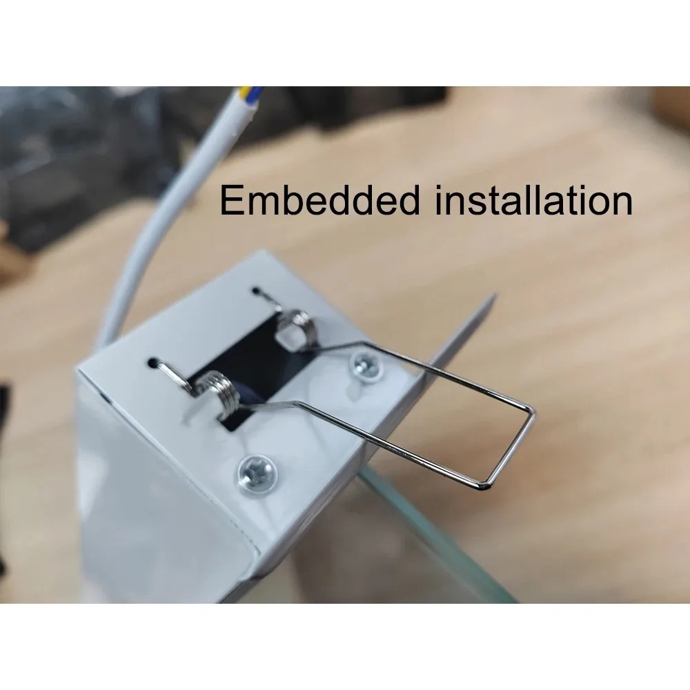 Embedded Emergency Light Exit Indicator Light Is Constantly On For 24 Hours And Emergency Ac85-265v For 180 Minutes