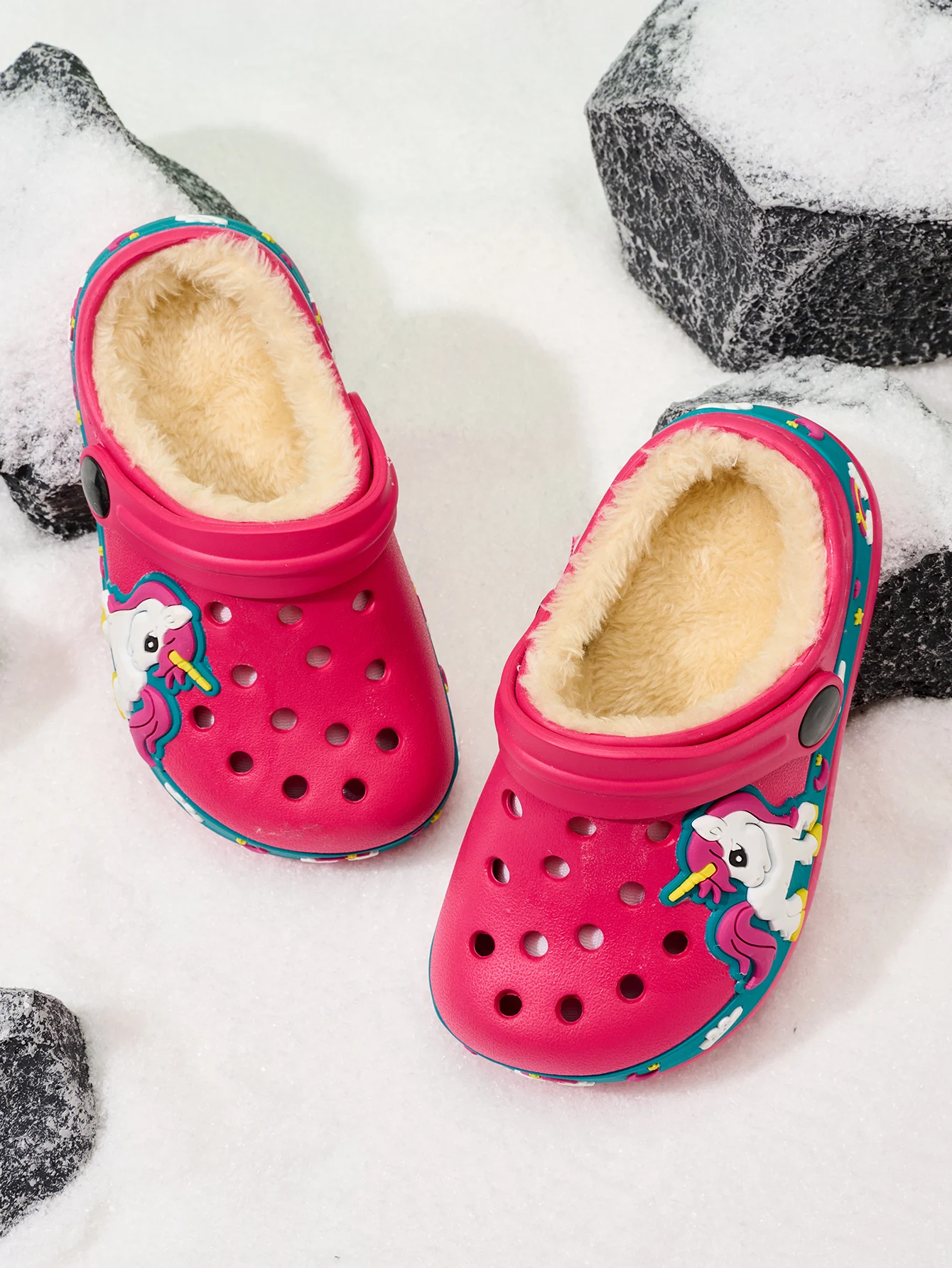 Garden Clogs Shoes New autumn and winter styles of comfortable casual and plush warm hole shoes for boys girls suede clogs eva house slippers