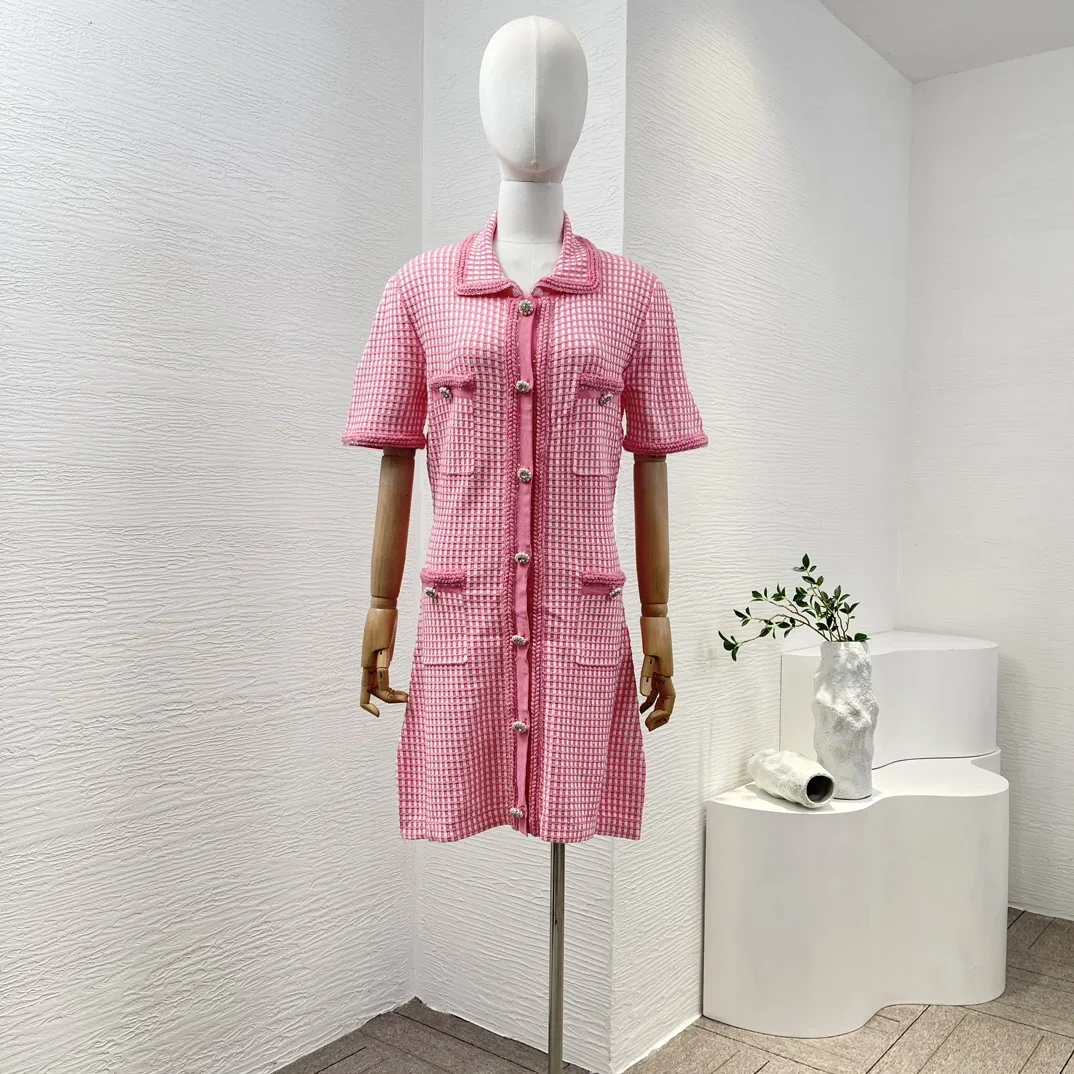 

2024 Women Clothing High Quality Spring Summer New Pink Stretchy Fit Diamonds Short Sleeve Buttons Mini Knit Dress