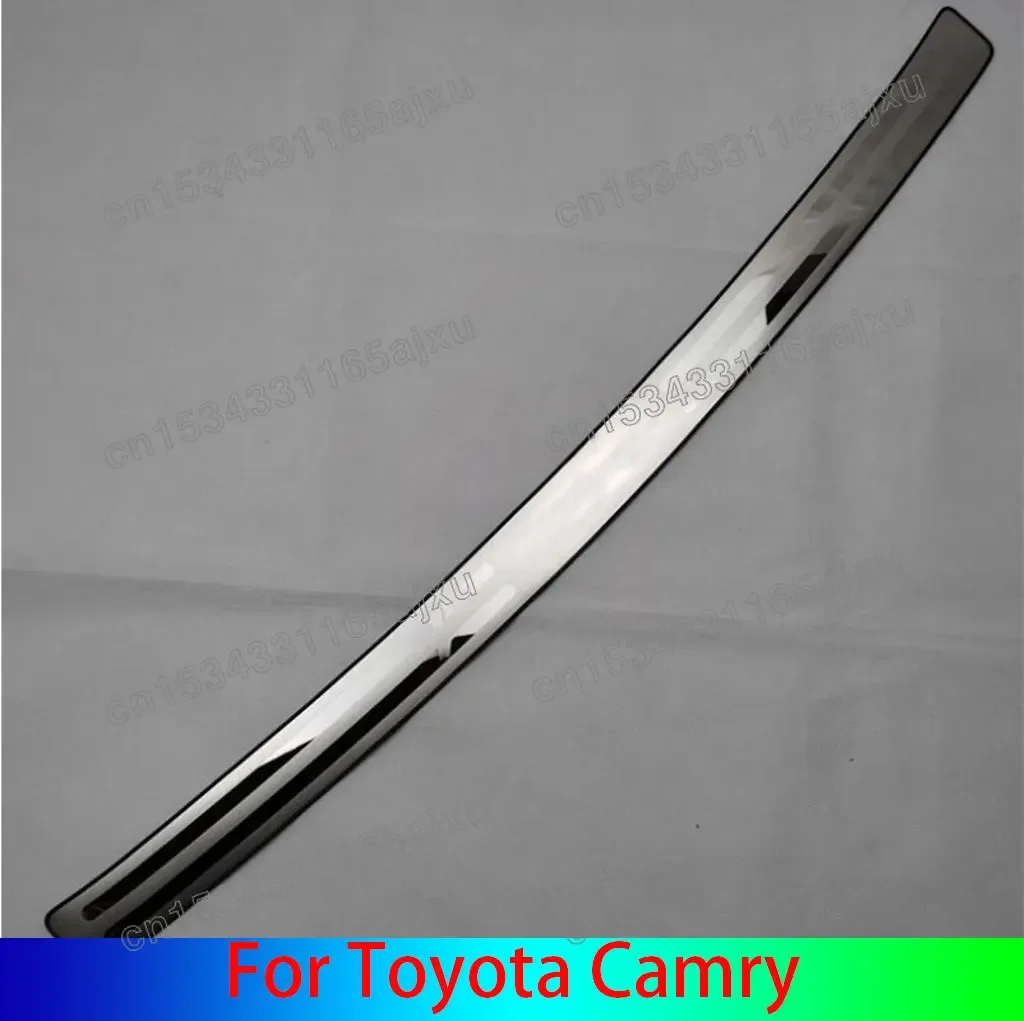 

Для Toyota Camry 2012-2021 накладка на задний бампер из нержавеющей стали