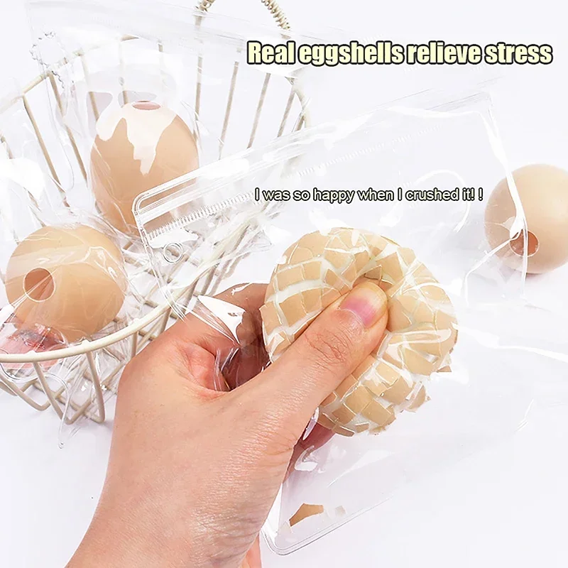 Type of Simulated Soft Artificial Damaged Eggs Squeezing Toy Is An Interesting Stress Relieving Prop and Party Prank Toy