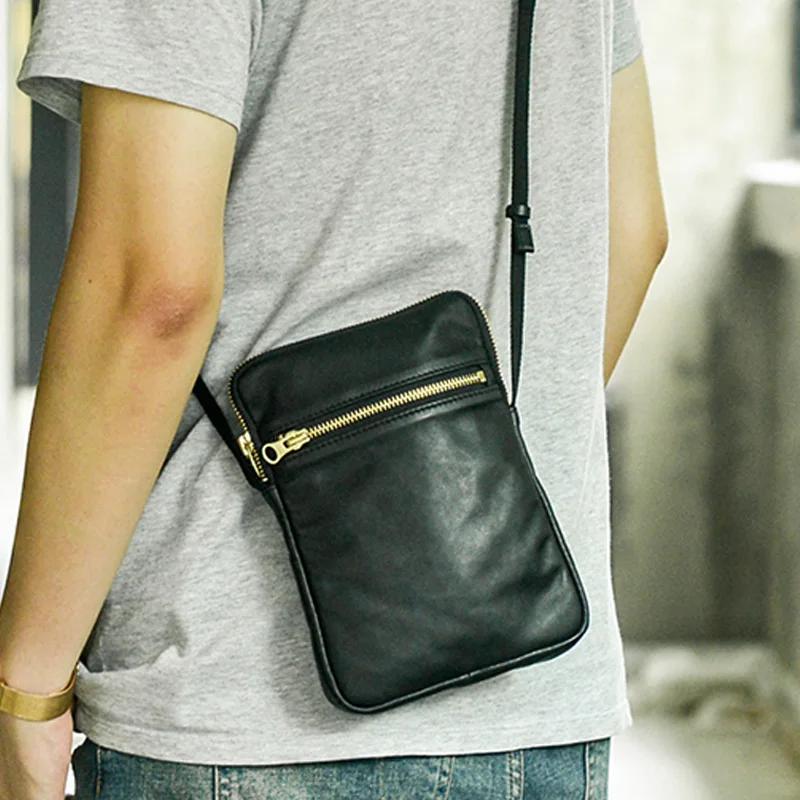 

AETOO Japanese fashion cowhide mobile phone bag men's and women's retro tide brand leather mini underarm satchel