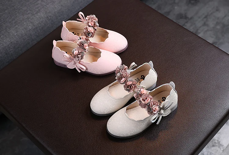 Description Picture 4 of itemToddlers Girls Shoes Kids Flats Princess With Flowers Bow-knot Soft Glitter Leather Children's Party Wedding Shoes Floral 22-31