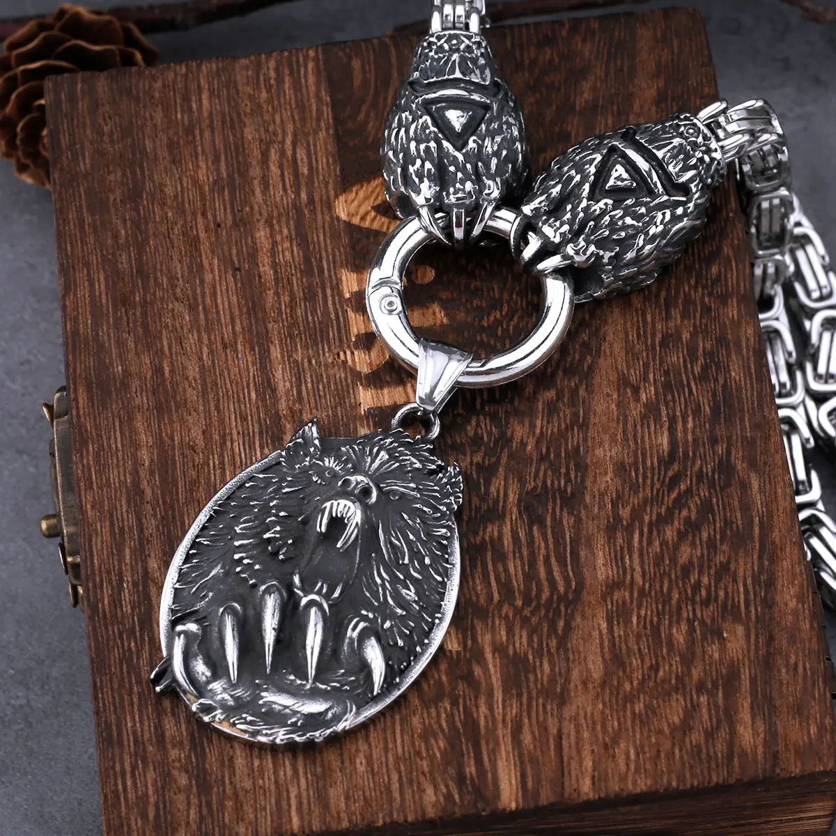 Viking Wolf Head Pendant Bear Claw Rune Set Necklace Men Vintage Hip Hop Chain Amulet Viking Jewelry Christmas Gift Dropshipping