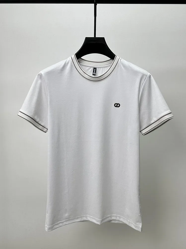 Modisches Marken-T-Shirt mit Prägung für Herren, kurzärmelig, Sommer, leicht, atmungsaktiv, neu, hochwertig, koreanischer Stil, lässiges Rundhals-Oberteil – Detail 9