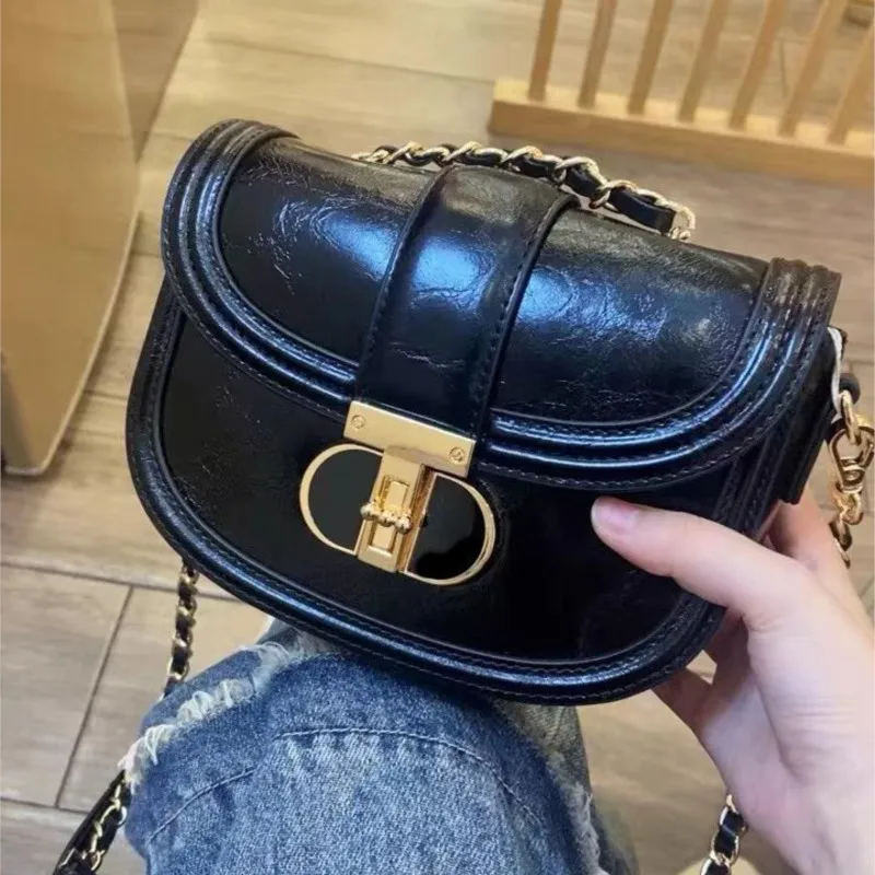 Retro Metal Lock Saddle Bag Women Chain Leather Texture Exquisite Shoulder Bags Ladies Fashion Luxury Premium Crossbody Bag 2025