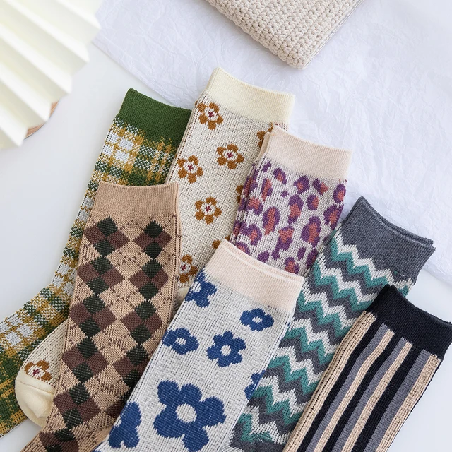 1 Pair Women Socks Spring Autumn Retro Style Men Couple Cotton Socks Flower Stripe Plaid Pattern Solid Colorful Socks EUR 37-43 2