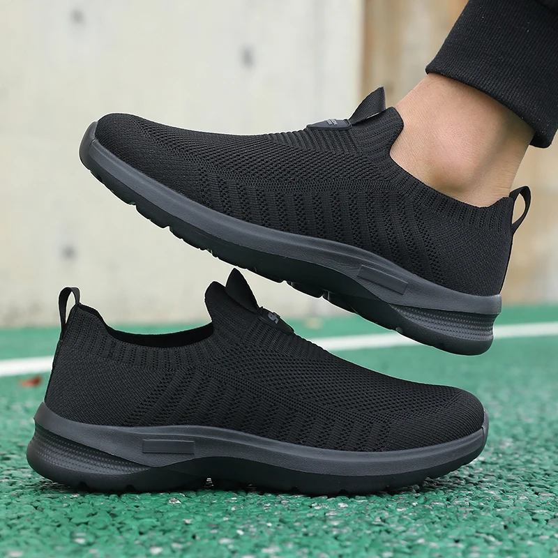 Mens Walking Shoes Breathable Mesh Summer Men Shoes Slip on Fashion Tennis Sneakers Comfort Gym Workout Trainers Running Shoes