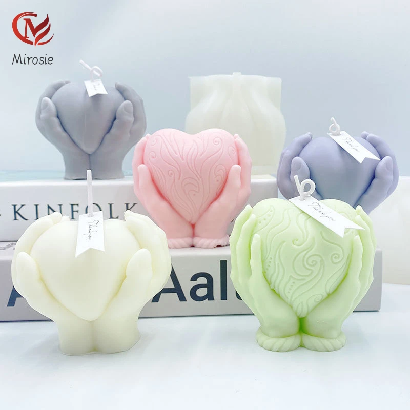 

Mirosie Hand Holding Love Candle Mold DIY Aromatherapy Plaster Palm Love Holding Heart Aromatherapy Candle Silicone Mold