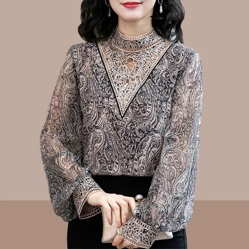 Fashion Vintage Paisley Printed Chiffon Shirt Spring Autumn Lace Embroidery Female Elegant Hollow Out Loose Stand Collar Blouse