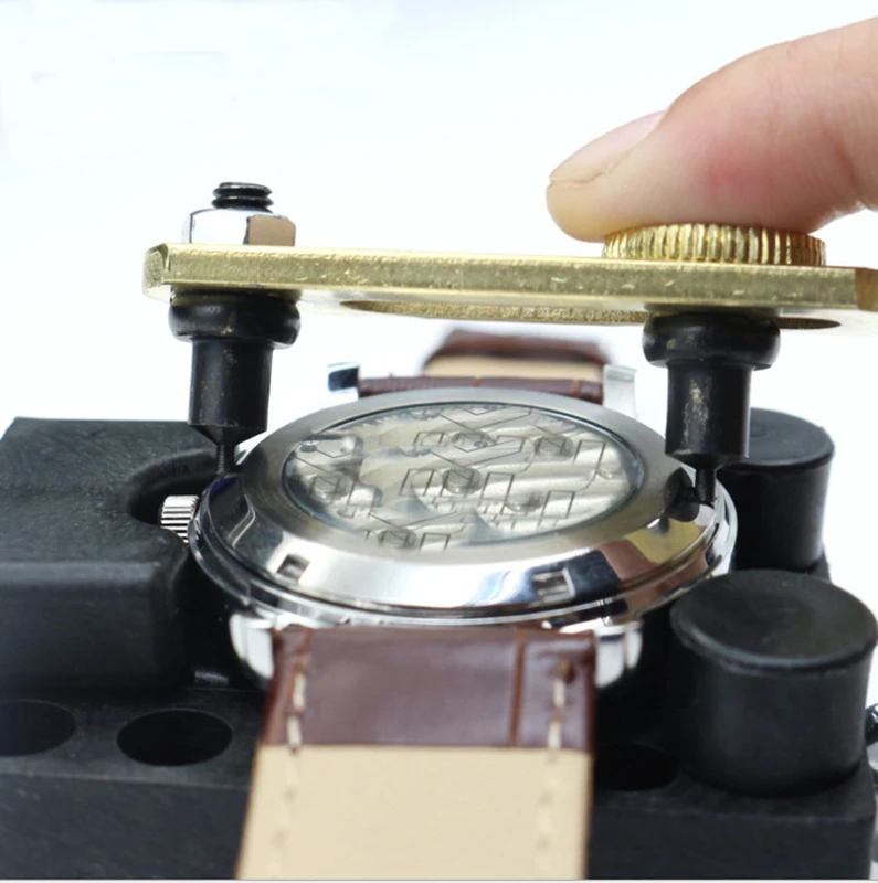 Watch Back Case Opener Wrench Screw Remover Tool Adjustable Watch
