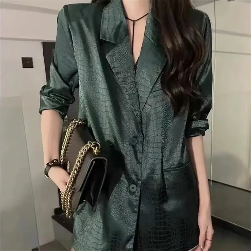 

Темно-зеленая Женская свободная куртка с длинным рукавом