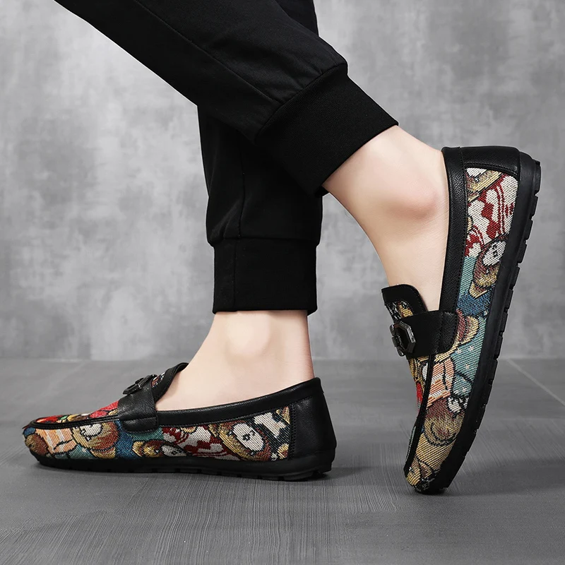Luxury Print Canvas Loafers Men Boat Shoes Spring Breathable Casual Slip-on Men's Shoes Comfort Flat Driving Shoes Men Plimsolls 4