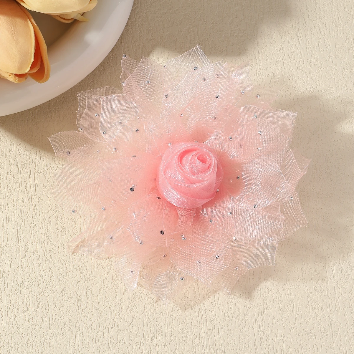 Elegant Handmade Lace Flower Brooches for Women Bridal Stylish Glitter Floral Pin Brooch Party Wedding Jewelry Clothing Decor