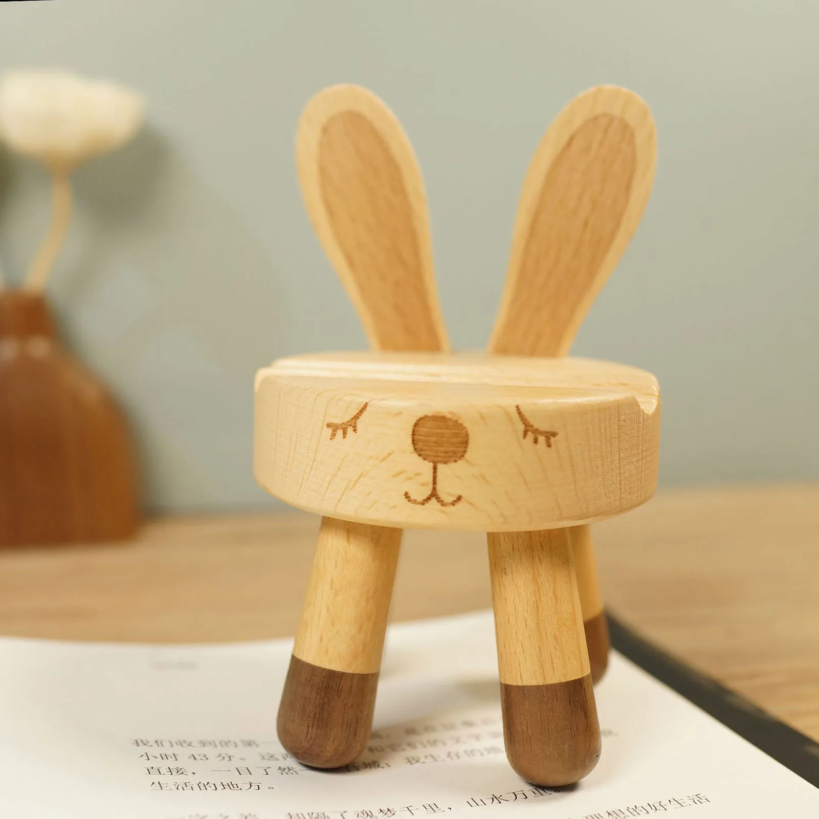 Wooden Bunny Chair Phone Holder Cute Tablet Phone Stand Desktop Ornament