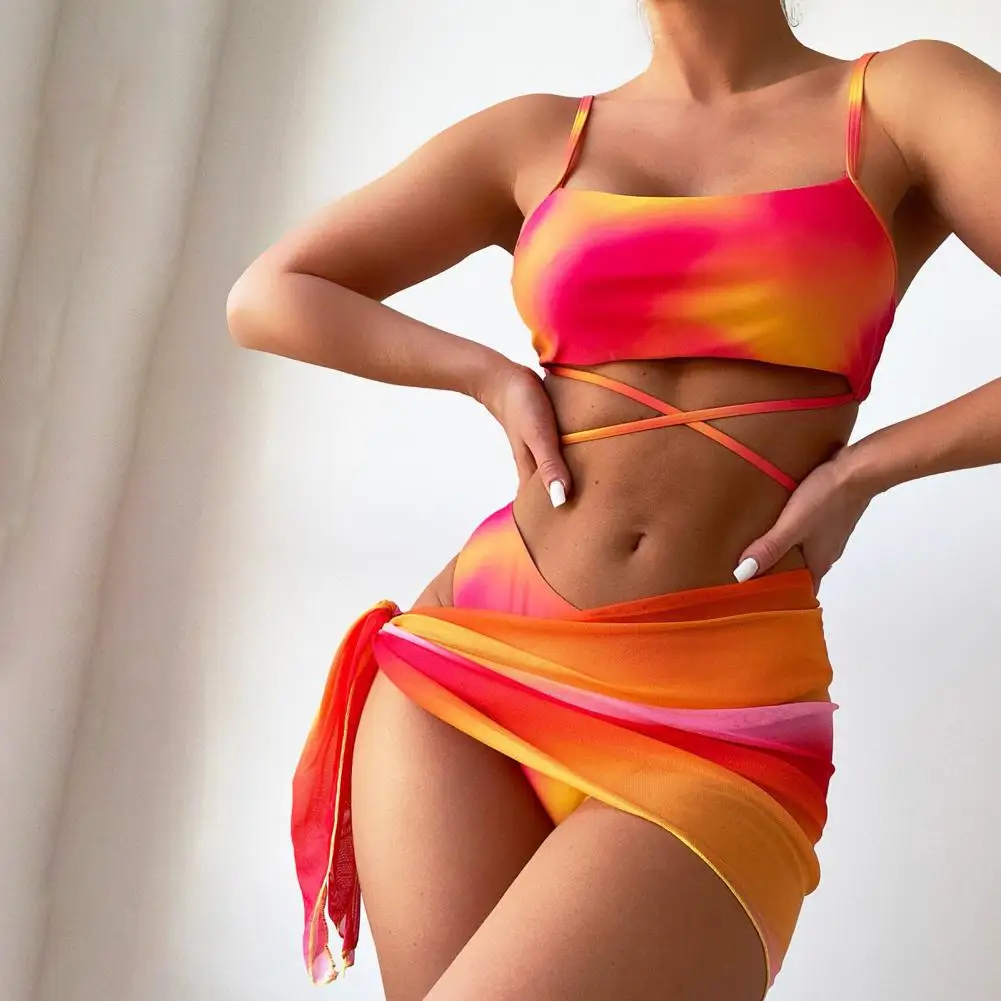 

2024 New Women's Tie Dyed Split Bikini Sexy Hip Lifting Mesh Gradient Beach Three Piece Set Cross Swimwear Girl