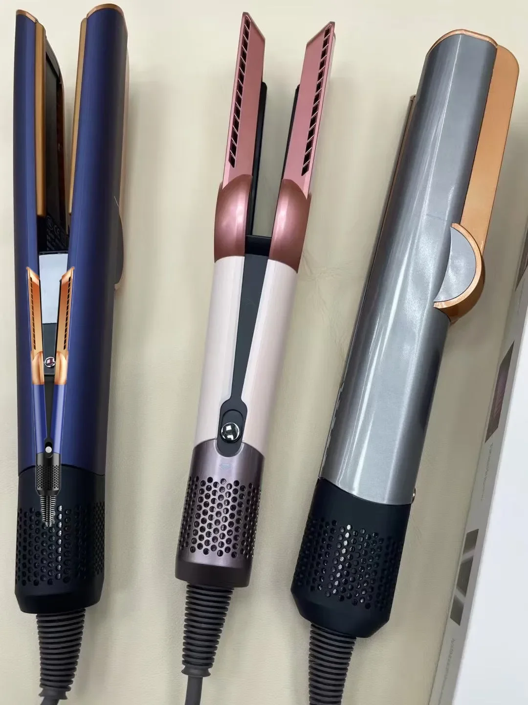 Description Picture 3 of itemProfessional Air Straightener, Air Straight Drying and Hair Styling in One Step, 2 in 1 Accessories for Dysons length long hair